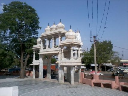 The majestic outer entrance of the Harni Mahadev Temple-Bhilwara
